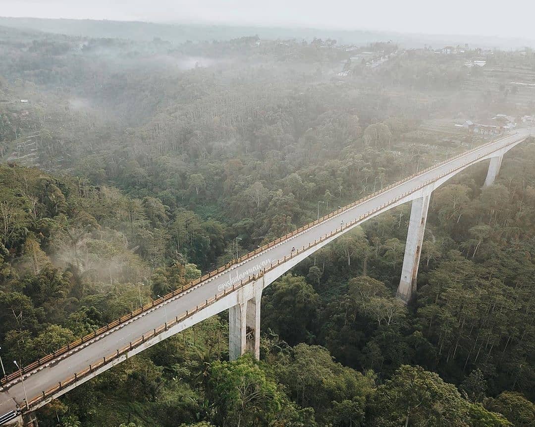 Jembatan Tukad Bangkung